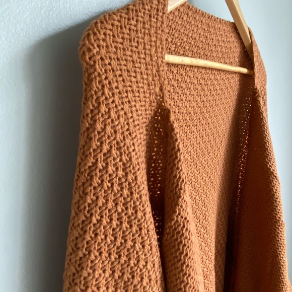 Oversized Cocoon Cardigan - Picture 6 of 8